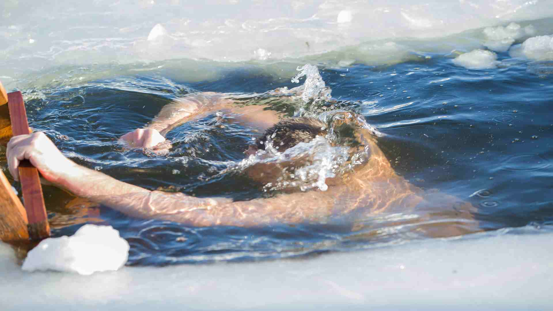 Eisbaden auf Usedom